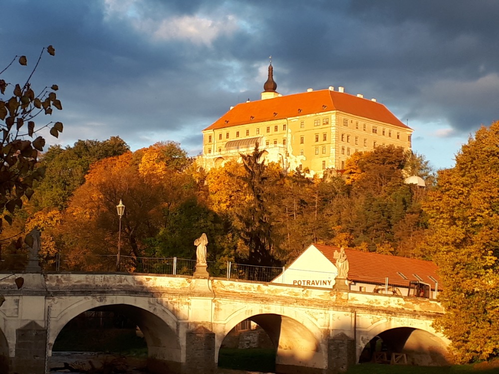 NÁMĚŠŤ NAD OSLAVOU